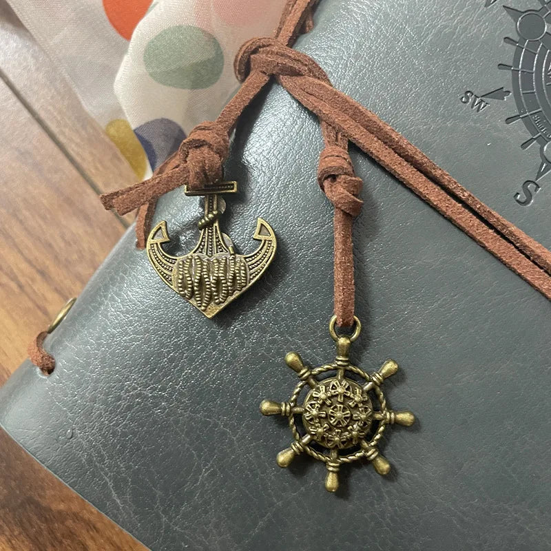 Bitácora de Aventuras – Diseño Pirata Vintage