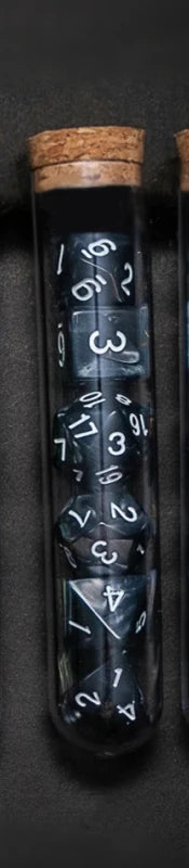Set de Dados de Rol con Frasco tipo Poción de Fantasía (7 Piezas)
